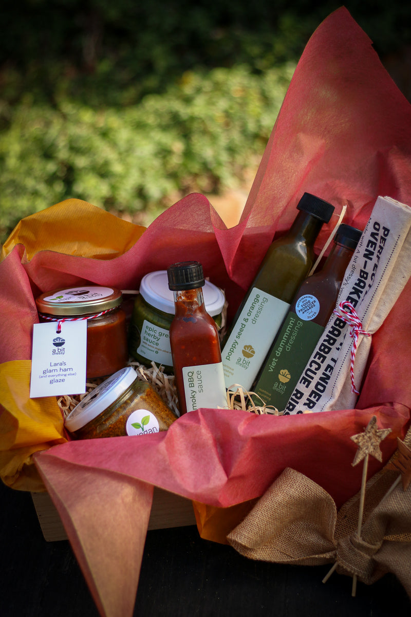 5. DELUXE GIFT BOX