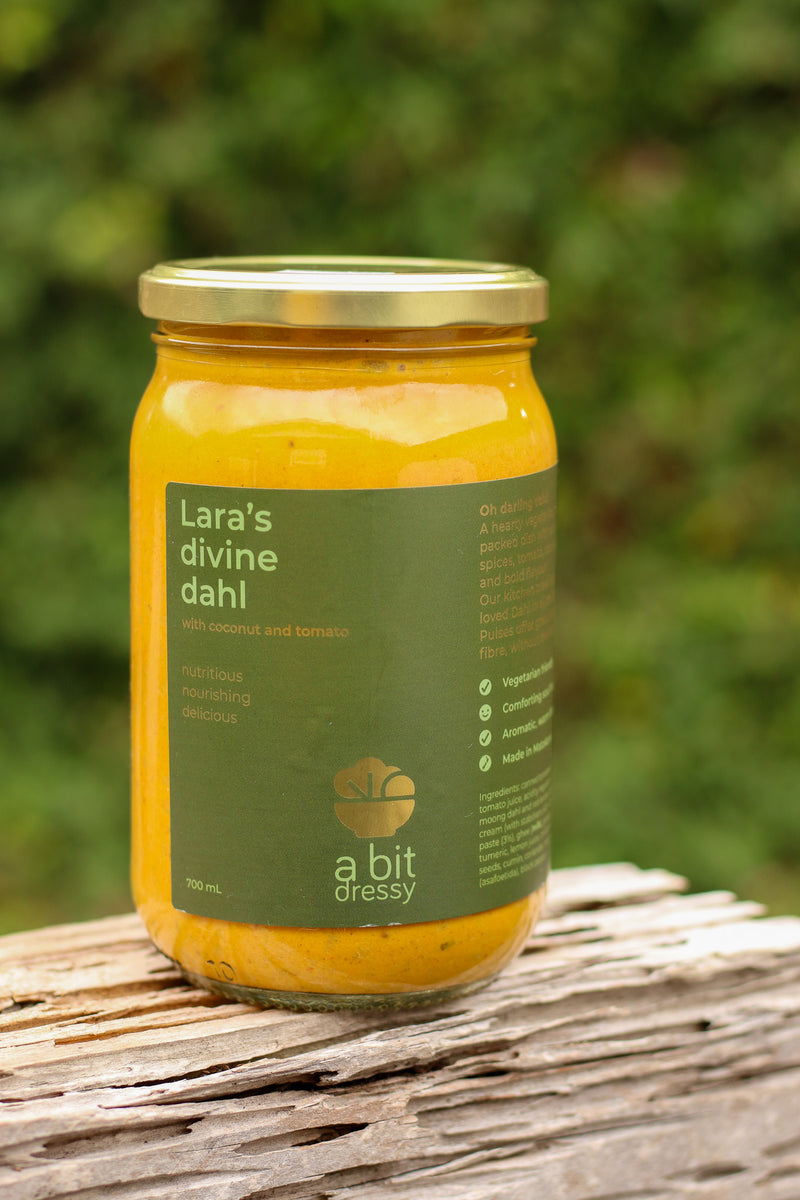 LARA'S DIVINE DAHL - 700ml - vegetarian